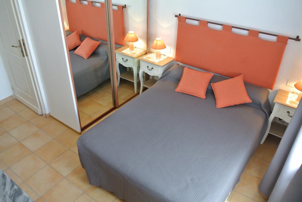 Hotel Castel Mistral Juan-les-Pins Exteriör bild